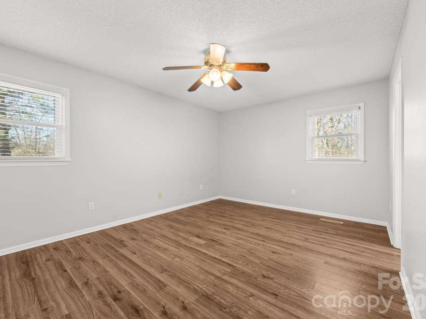 6200 Starlight Drive, Concord, NC 28027.  MLS# CAR4339866, YatesRealty ID 2878. 