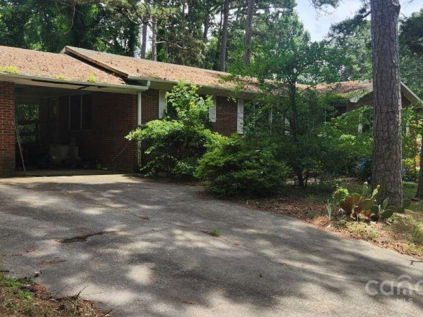 1116 BRYCE Avenue, Salisbury, NC 28144.  MLS# CAR4271443, YatesRealty ID 28780. STREET VIEW 2