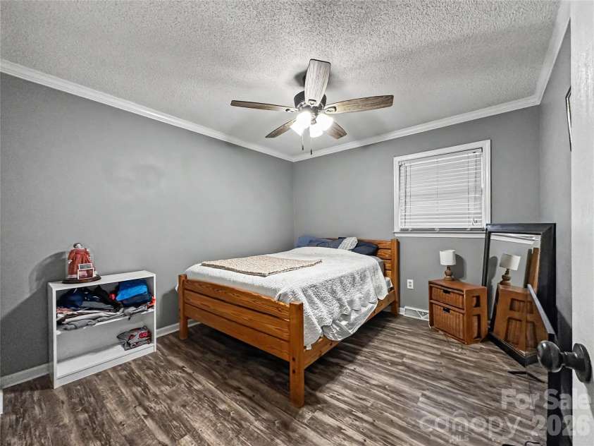 213 Bostian Lake Road, Statesville, NC 28677.  MLS# CAR4390171, YatesRealty ID 28780. 