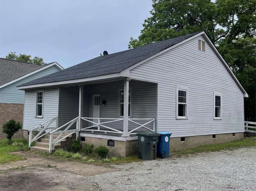 922 Main Street, Salisbury, NC 28144.  MLS# CAR4388019, YatesRealty ID 28781. 
