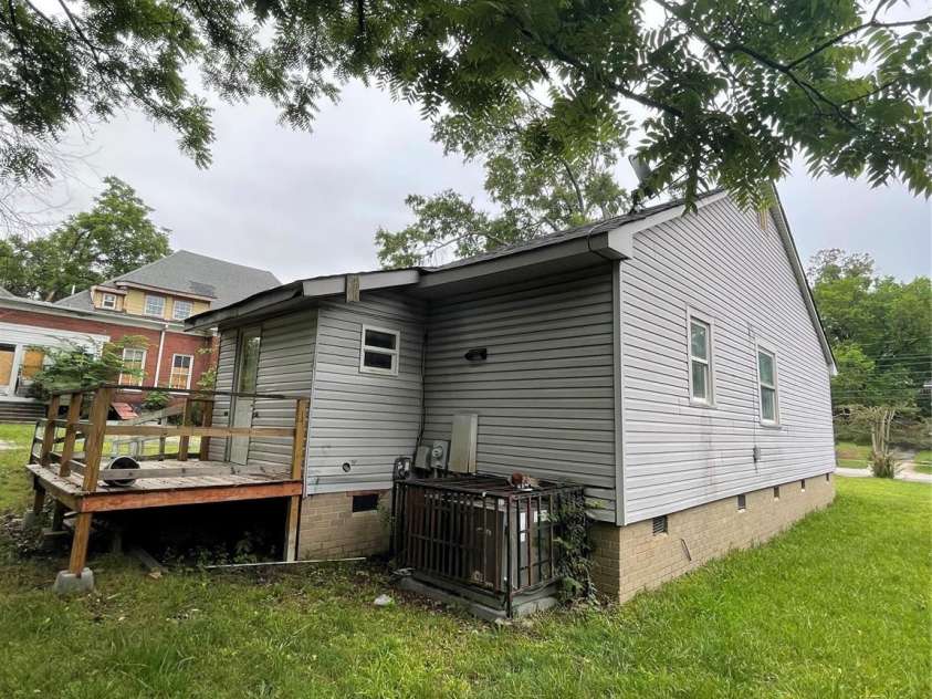 922 Main Street, Salisbury, NC 28144.  MLS# CAR4388019, YatesRealty ID 28781. 