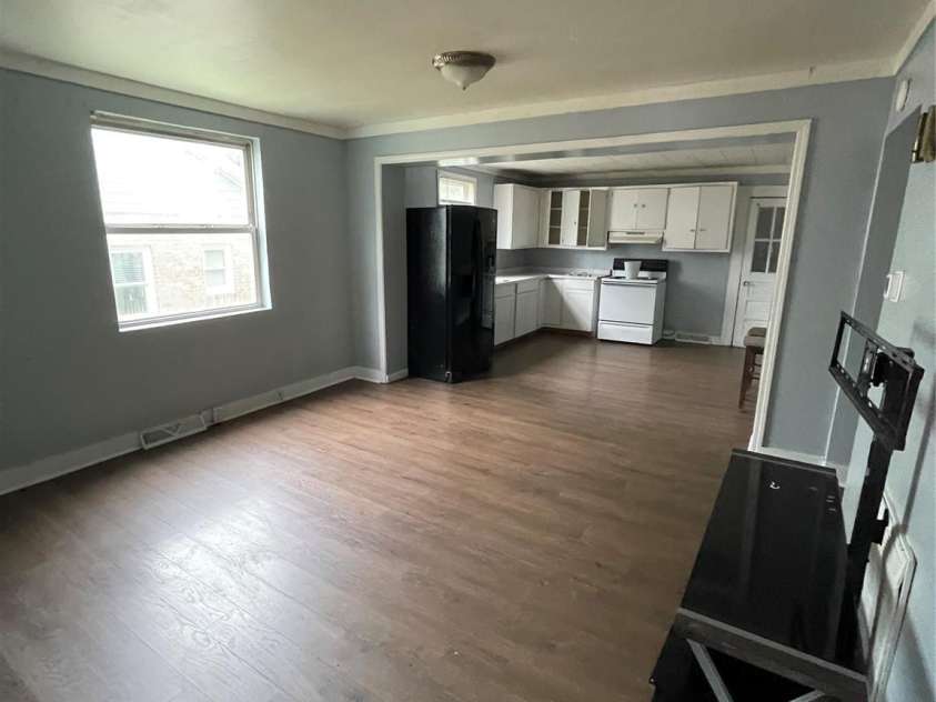 922 Main Street, Salisbury, NC 28144.  MLS# CAR4388019, YatesRealty ID 28781. 