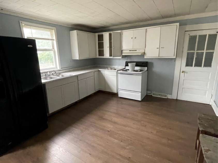 922 Main Street, Salisbury, NC 28144.  MLS# CAR4388019, YatesRealty ID 28781. 