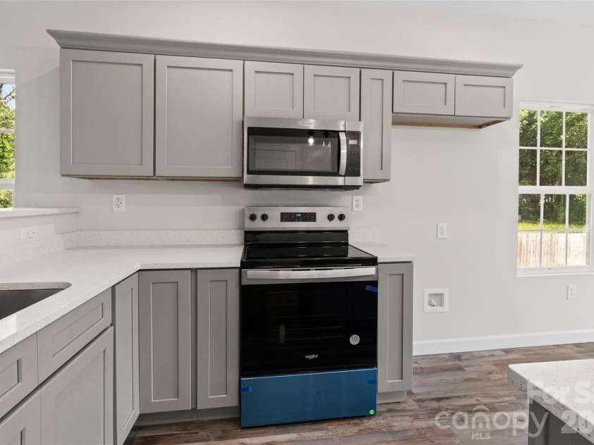 213 Sheffield Drive, York, SC 29745.  MLS# CAR4388327, YatesRealty ID 28782. 
