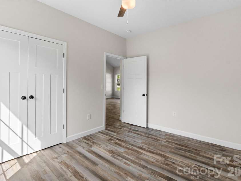 213 Sheffield Drive, York, SC 29745.  MLS# CAR4388327, YatesRealty ID 28782. 