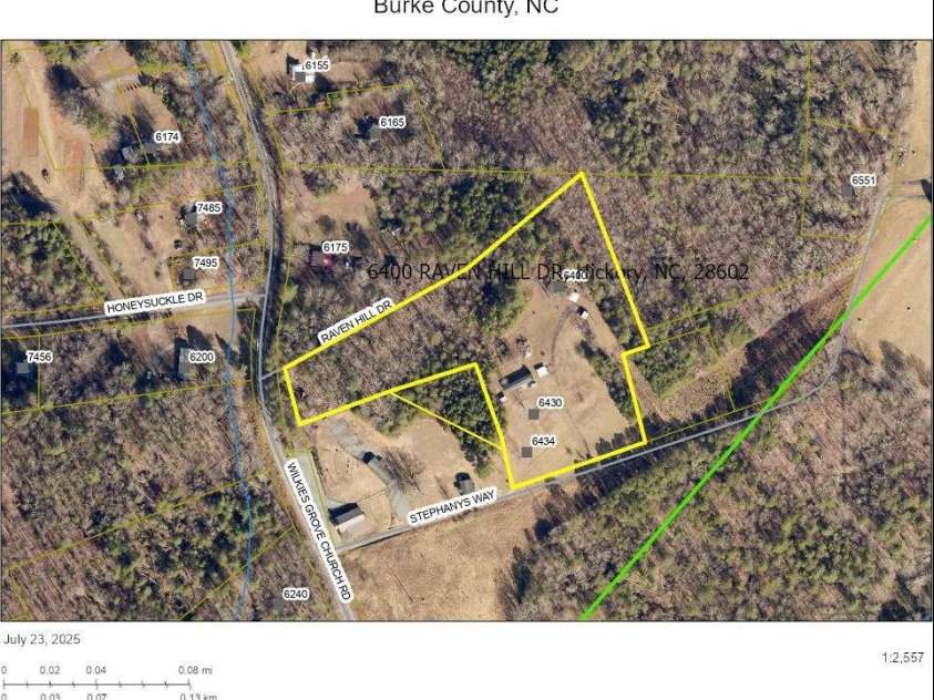 6400 Raven Hill Drive, Hickory, NC 28602.  MLS# CAR4283472, YatesRealty ID 28782. 