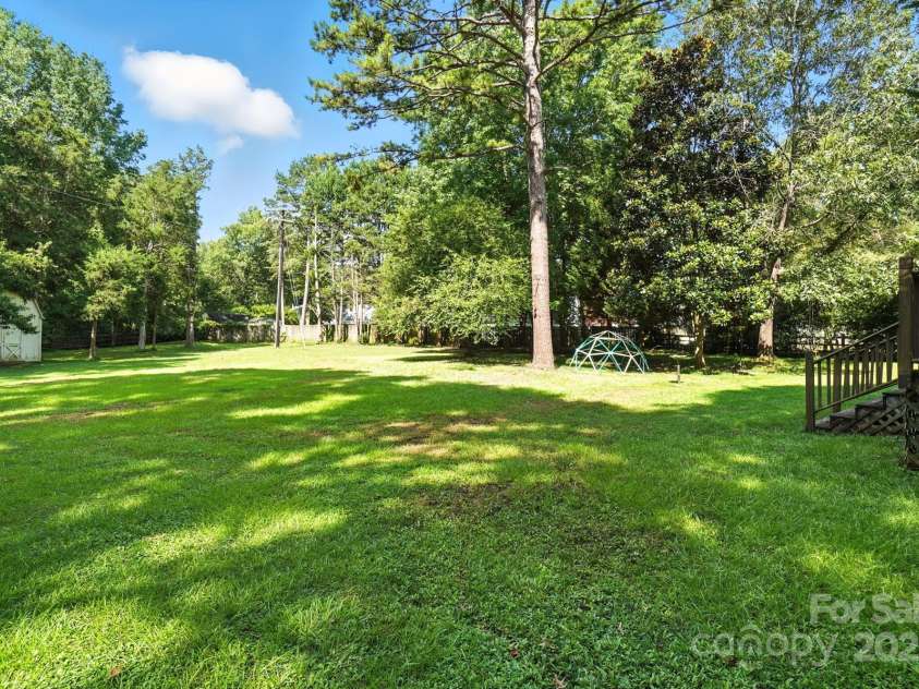 13942 Dannemara Drive, Pineville, NC 28134.  MLS# CAR4282999, YatesRealty ID 28783. 