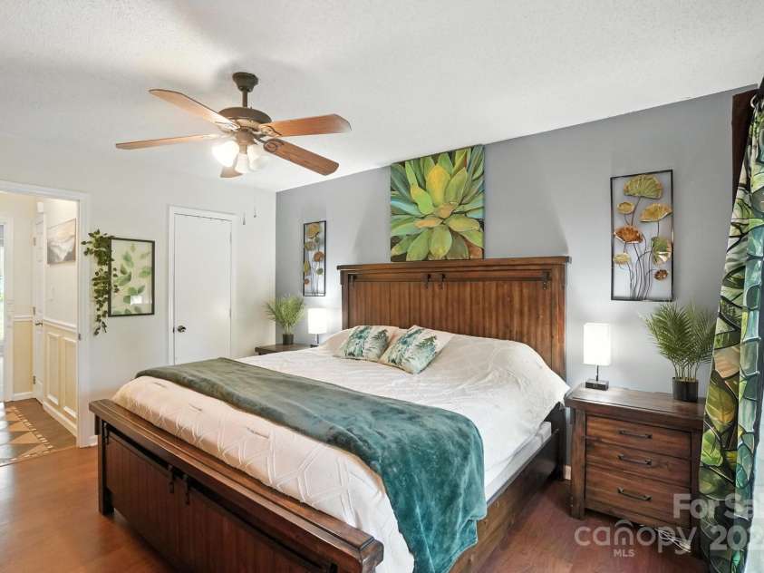 13942 Dannemara Drive, Pineville, NC 28134.  MLS# CAR4282999, YatesRealty ID 28783. Primary Bedroom