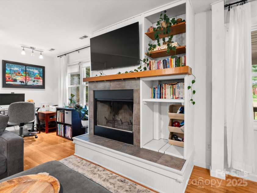 126 Locust Court, Arden, NC 28704.  MLS# CAR4298317, YatesRealty ID 28784. 