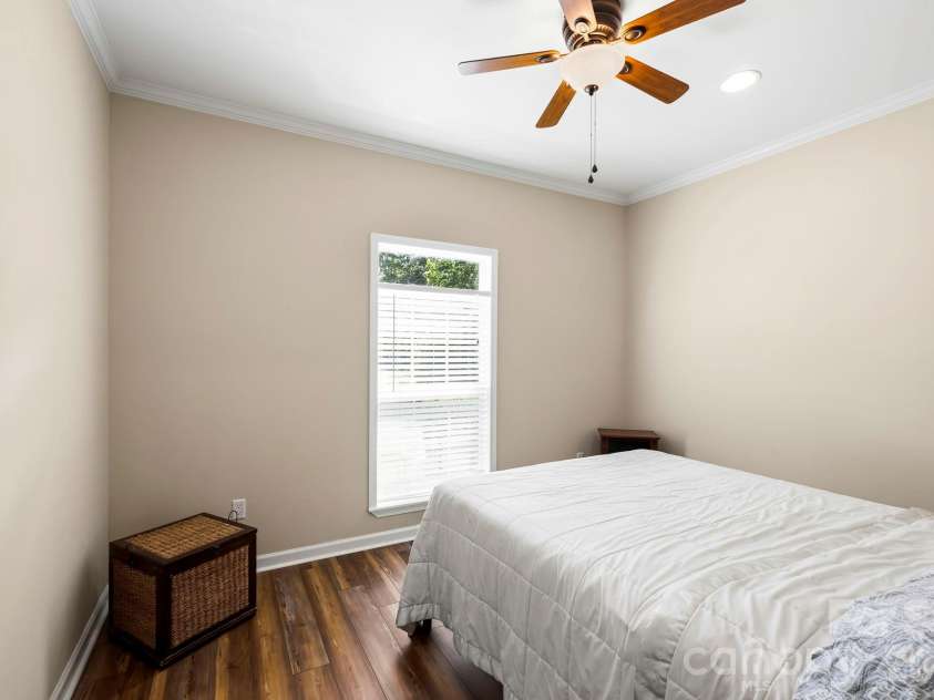 31 Enochs Way, Fletcher, NC 28732.  MLS# CAR4385930, YatesRealty ID 28784. 