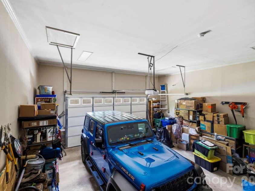 31 Enochs Way, Fletcher, NC 28732.  MLS# CAR4385930, YatesRealty ID 28784. 