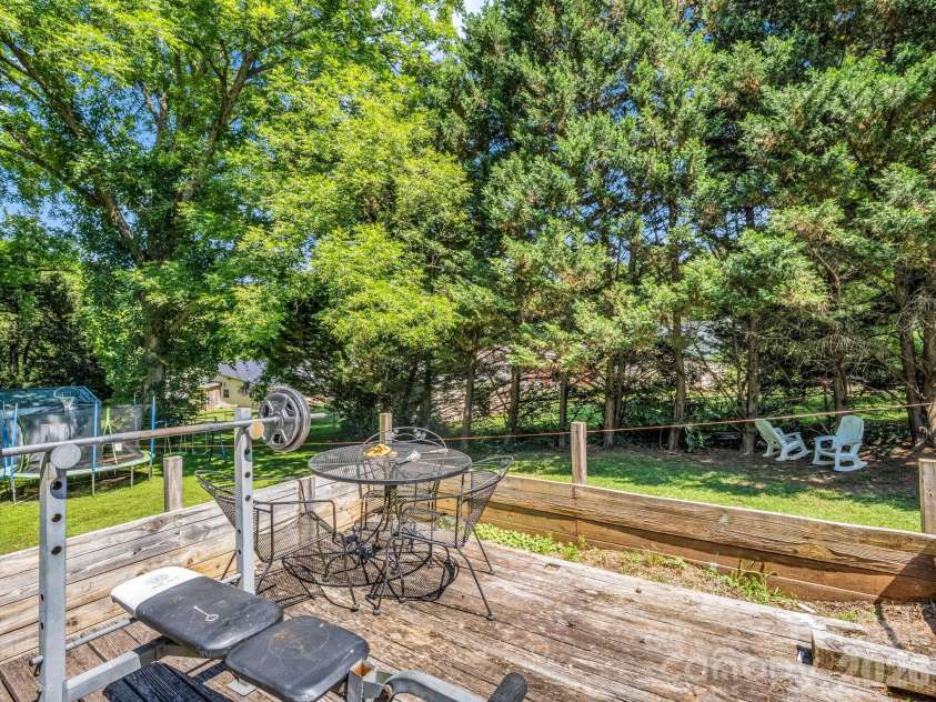 173 Maple Street, Rutherfordton, NC 28139.  MLS# CAR4382793, YatesRealty ID 28786. 