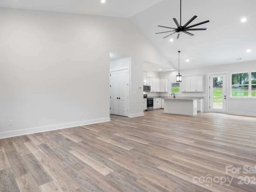 2045 Cordia Circle, Newton, NC 28658.  MLS# CAR4247676, YatesRealty ID 28786. 