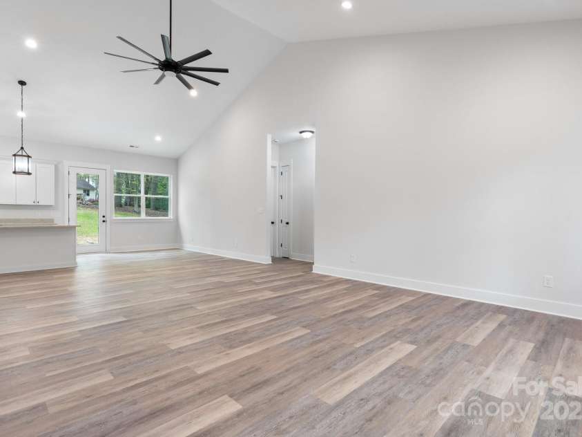 2045 Cordia Circle, Newton, NC 28658.  MLS# CAR4247676, YatesRealty ID 28786. 
