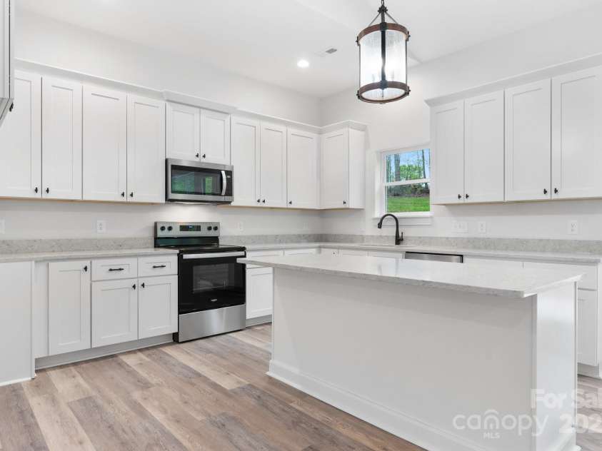 2045 Cordia Circle, Newton, NC 28658.  MLS# CAR4247676, YatesRealty ID 28786. 