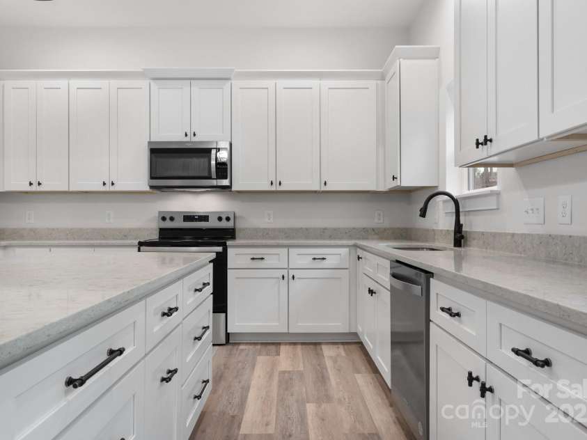 2045 Cordia Circle, Newton, NC 28658.  MLS# CAR4247676, YatesRealty ID 28786. 