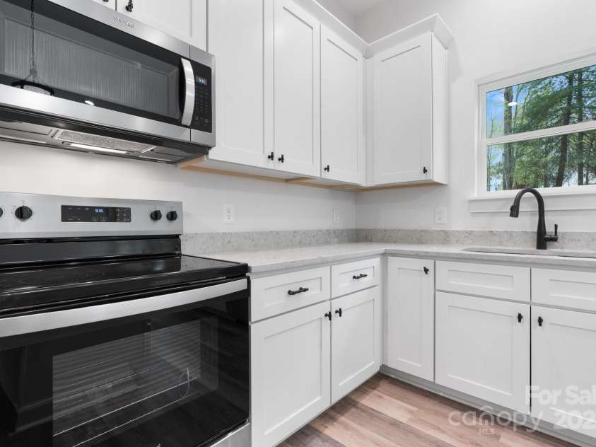 2045 Cordia Circle, Newton, NC 28658.  MLS# CAR4247676, YatesRealty ID 28786. 
