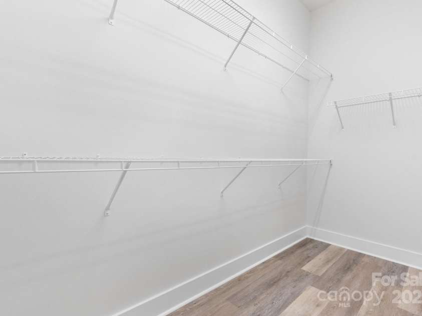 2045 Cordia Circle, Newton, NC 28658.  MLS# CAR4247676, YatesRealty ID 28786. 