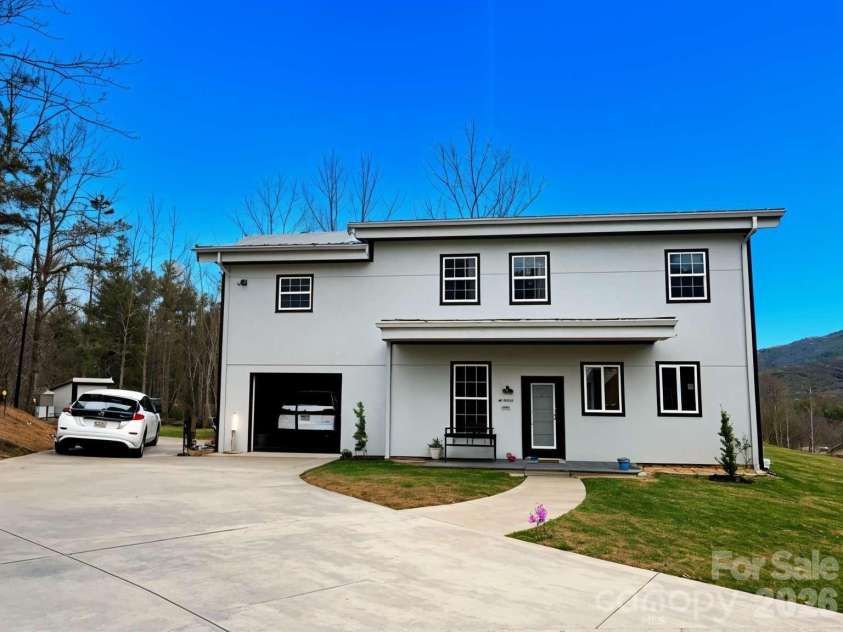 3445 Irish Hills Road, Morganton, NC 28655.  MLS# CAR4385926, YatesRealty ID 28788. 
