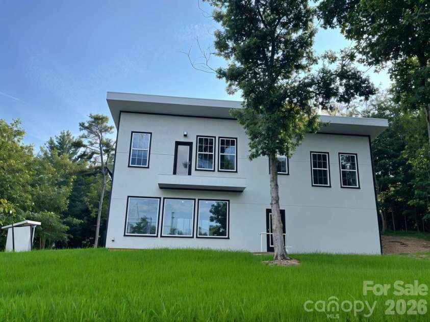 3445 Irish Hills Road, Morganton, NC 28655.  MLS# CAR4385926, YatesRealty ID 28788. 
