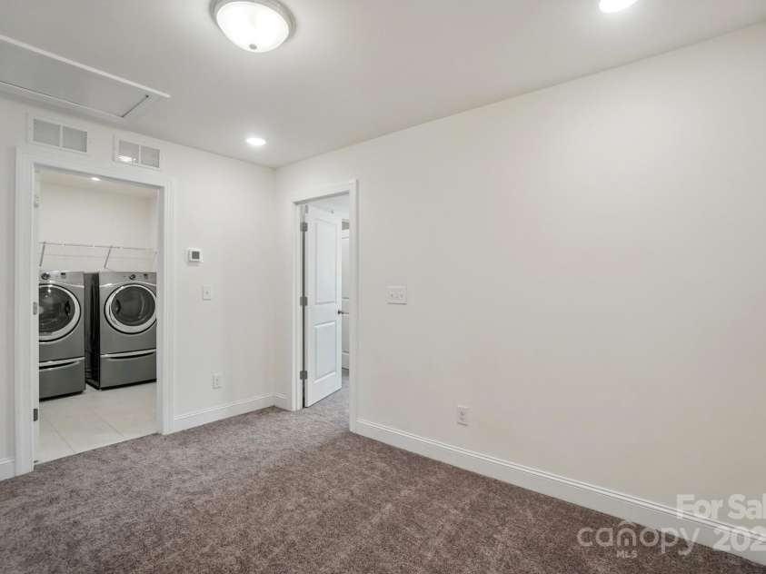 8018 Saluda Drive, Charlotte, NC 28269.  MLS# CAR4255269, YatesRealty ID 28789. 