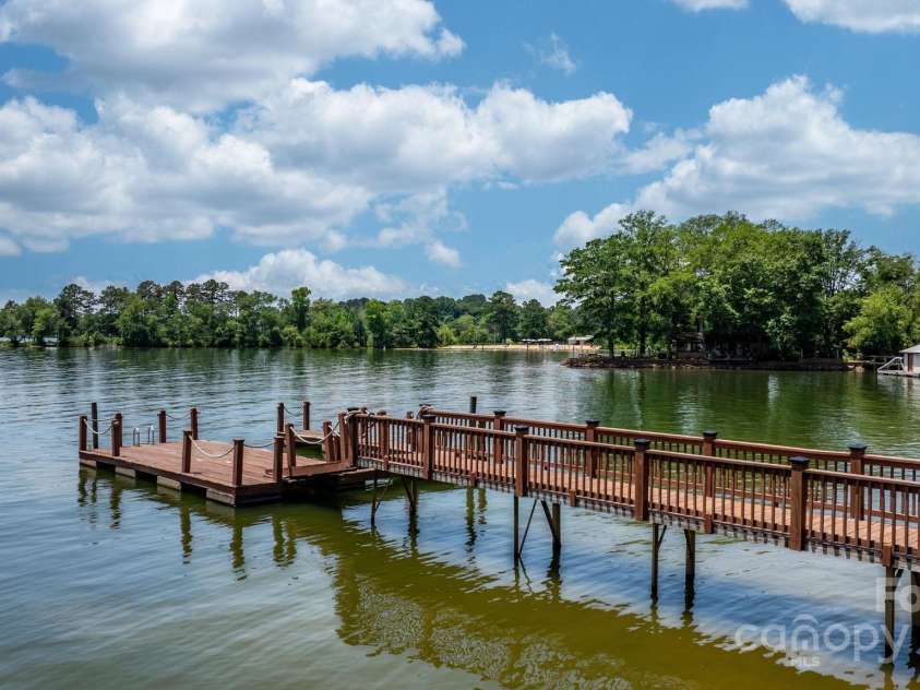 237 Shiloh Church Road, Hickory, NC 28601.  MLS# CAR4275859, YatesRealty ID 2879. 