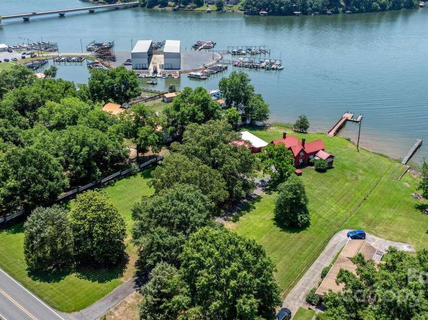 237 Shiloh Church Road, Hickory, NC 28601.  MLS# CAR4275859, YatesRealty ID 2879. 