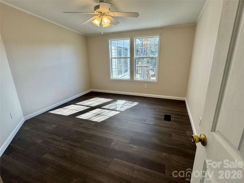 436 Riverwind Drive, Hendersonville, NC 28739.  MLS# CAR4219955, YatesRealty ID 2879. Den