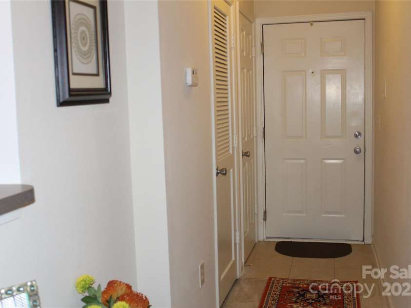 700 Vista Lake Drive, Candler, NC 28715.  MLS# CAR4215293, YatesRealty ID 2879. 