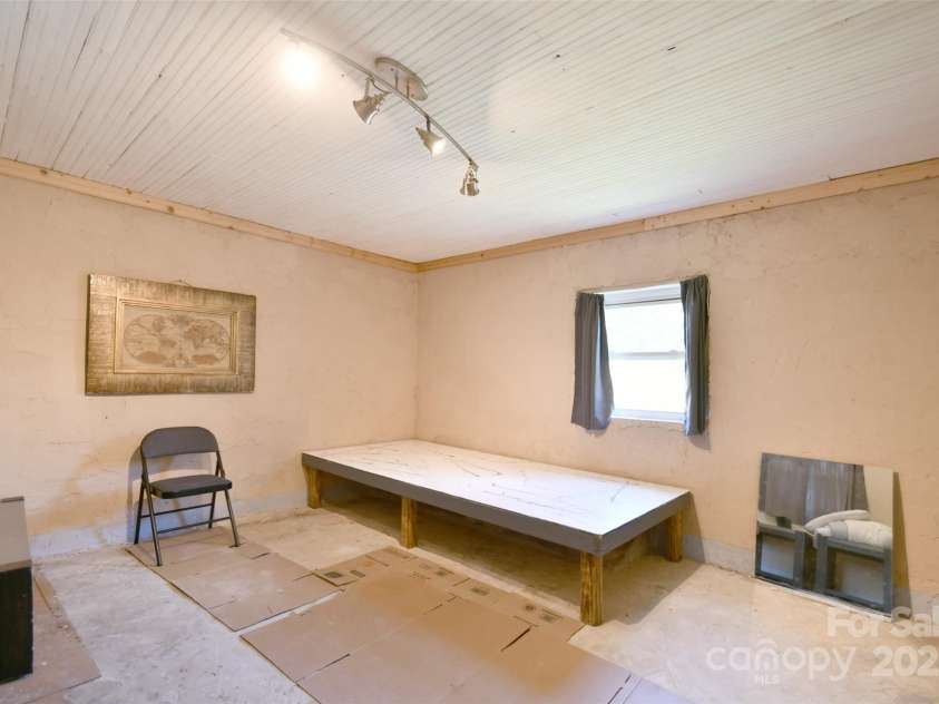 2306 C Street, Kannapolis, NC 28081.  MLS# CAR4255264, YatesRealty ID 28790. 