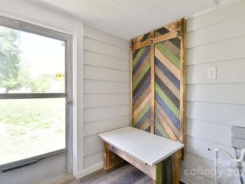 2306 C Street, Kannapolis, NC 28081.  MLS# CAR4255264, YatesRealty ID 28790. 