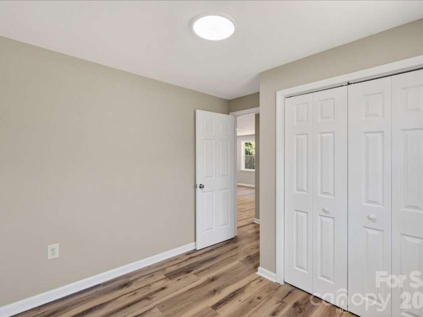 200 Eufola Road, Statesville, NC 28677.  MLS# CAR4376498, YatesRealty ID 28793. 