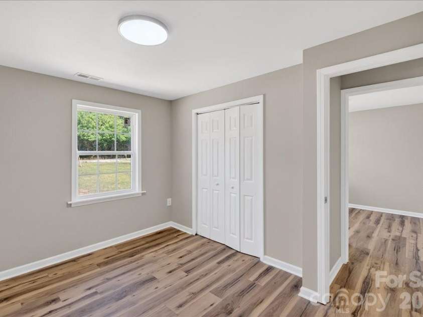 200 Eufola Road, Statesville, NC 28677.  MLS# CAR4376498, YatesRealty ID 28793. 