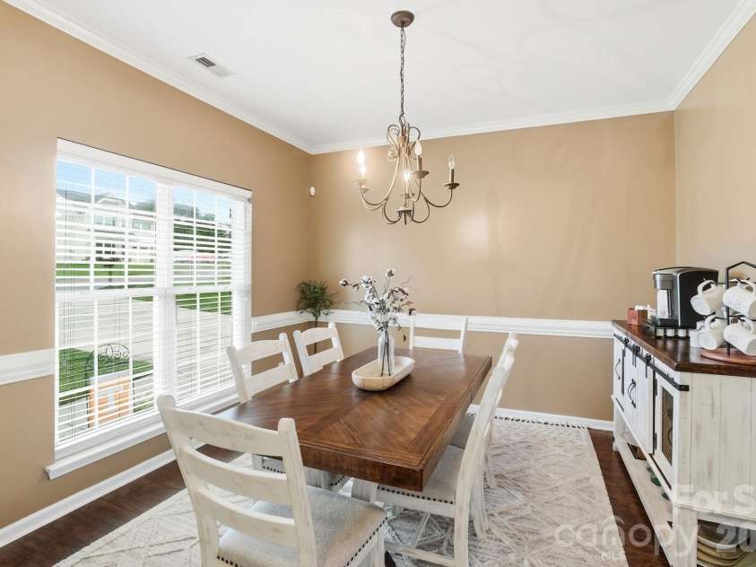 117 Heathrow Lane, Statesville, NC 28677.  MLS# CAR4389541, YatesRealty ID 28794. 