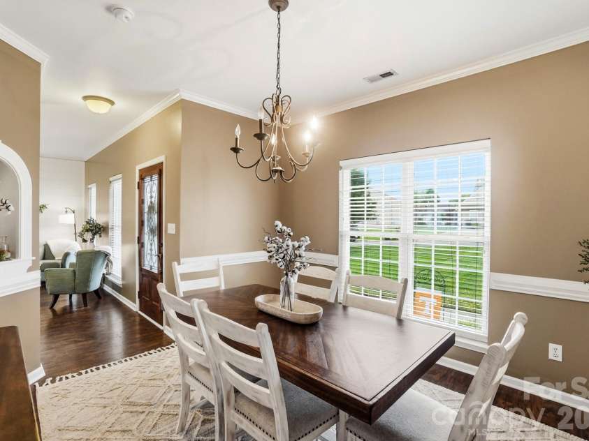 117 Heathrow Lane, Statesville, NC 28677.  MLS# CAR4389541, YatesRealty ID 28794. 