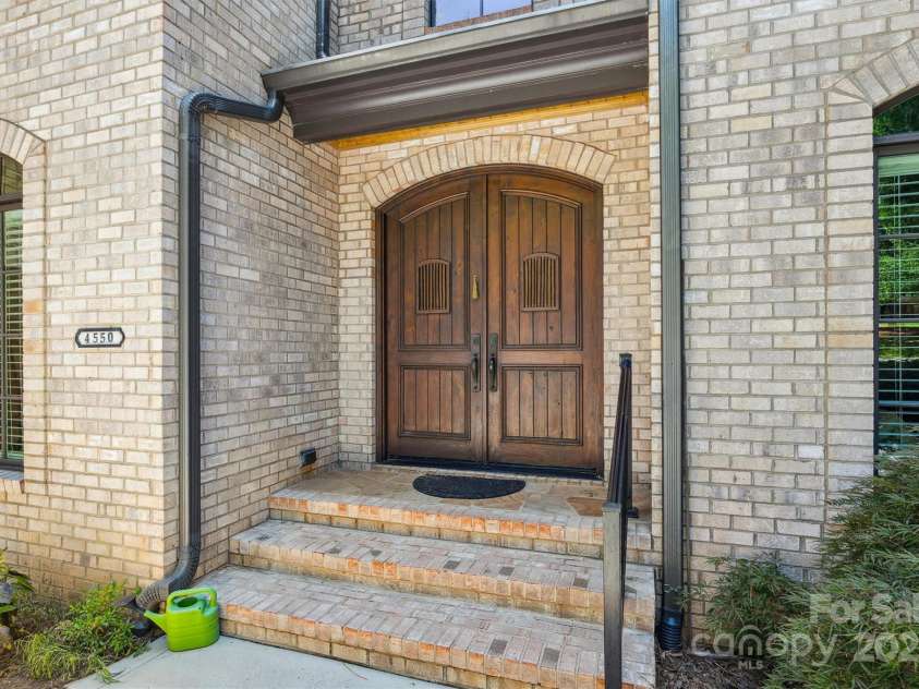 4550 Osprey Run Court, Denver, NC 28037.  MLS# CAR4278336, YatesRealty ID 28795. Custom Double Wooden Doors
