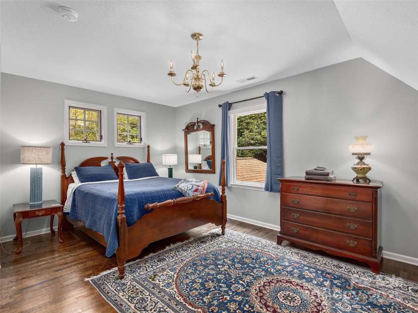 221 Holland Drive, Black Mountain, NC 28711.  MLS# CAR4253725, YatesRealty ID 28796. 