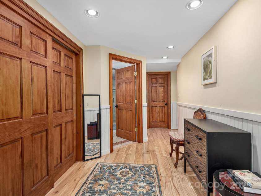 221 Holland Drive, Black Mountain, NC 28711.  MLS# CAR4253725, YatesRealty ID 28796. 