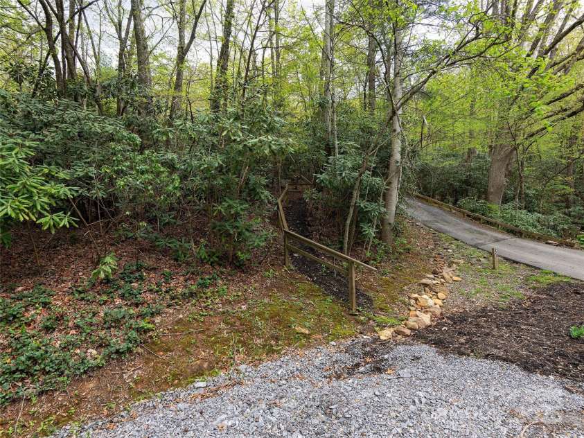 221 Holland Drive, Black Mountain, NC 28711.  MLS# CAR4253725, YatesRealty ID 28796. 