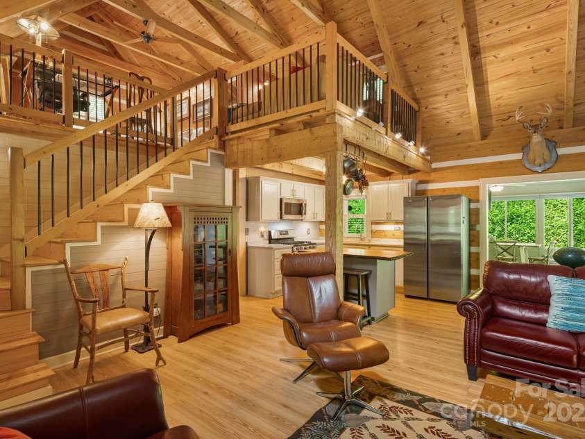 1980 Old Murray Road, Mars Hill, NC 28754.  MLS# CAR4271004, YatesRealty ID 28797. 