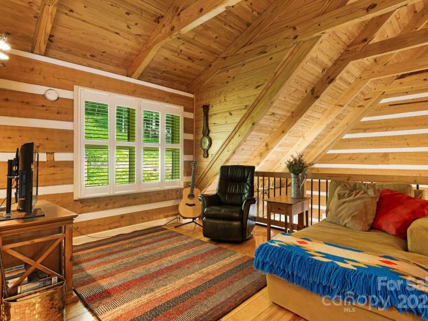 1980 Old Murray Road, Mars Hill, NC 28754.  MLS# CAR4271004, YatesRealty ID 28797. 