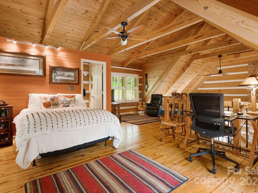 1980 Old Murray Road, Mars Hill, NC 28754.  MLS# CAR4271004, YatesRealty ID 28797. 