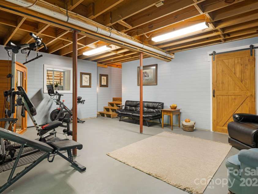 1980 Old Murray Road, Mars Hill, NC 28754.  MLS# CAR4271004, YatesRealty ID 28797. 