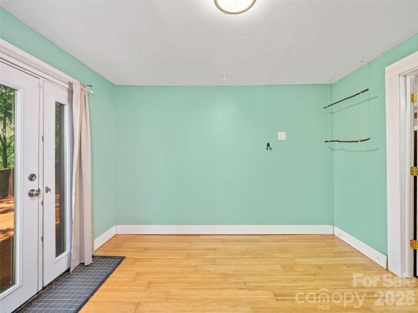 1896 State Hwy 80 S None, Burnsville, NC 28714.  MLS# CAR4389754, YatesRealty ID 28798. Bedroom
