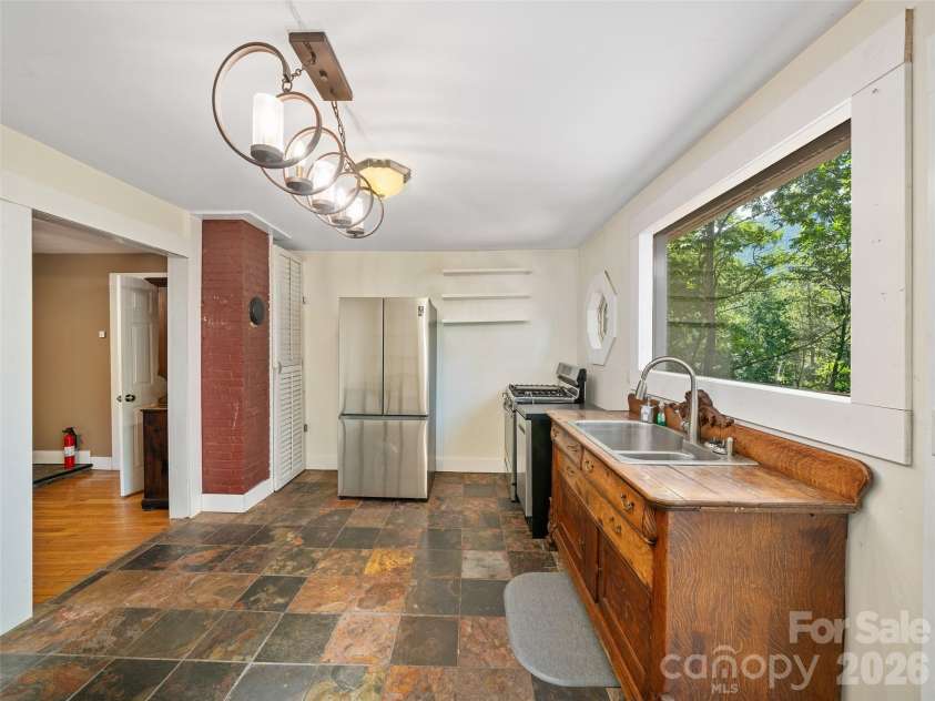 1896 State Hwy 80 S None, Burnsville, NC 28714.  MLS# CAR4389754, YatesRealty ID 28798. Kitchen