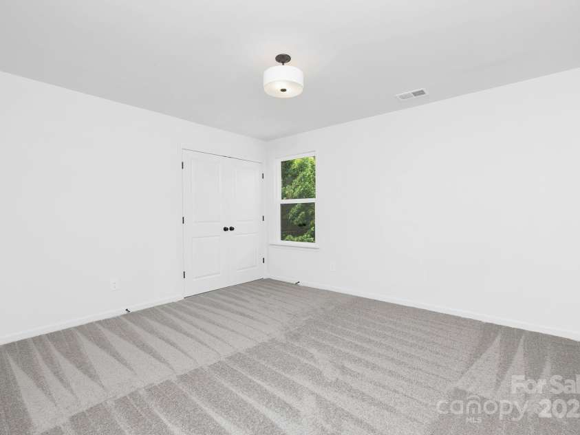 428 Clay Street, Mooresville, NC 28115.  MLS# CAR4267174, YatesRealty ID 28799. 