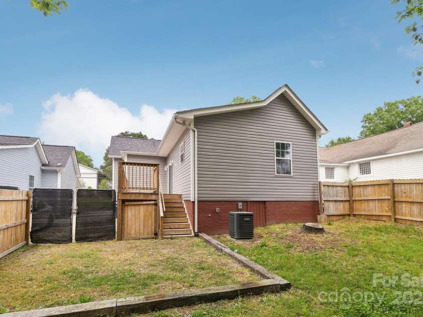 113 Mcgill Avenue, Concord, NC 28025.  MLS# CAR4247749, YatesRealty ID 288. 