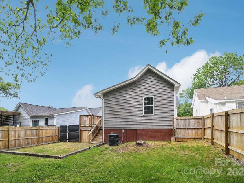 113 Mcgill Avenue, Concord, NC 28025.  MLS# CAR4247749, YatesRealty ID 288. 