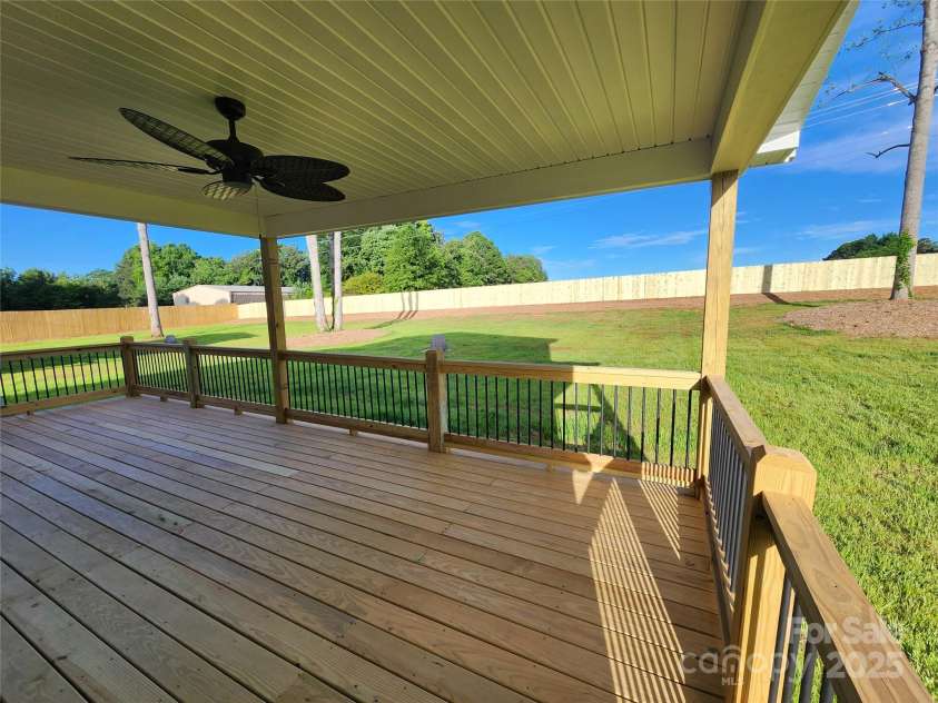 8078 Blackwood Road, Denver, NC 28037.  MLS# CAR4289062, YatesRealty ID 28800. 