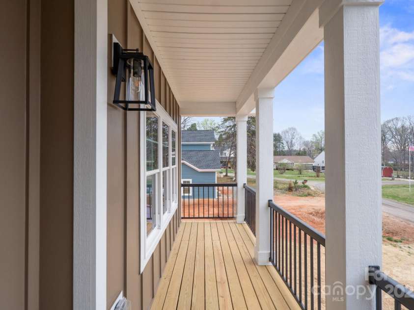 8078 Blackwood Road, Denver, NC 28037.  MLS# CAR4289062, YatesRealty ID 28800. 